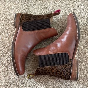 Joules leopard calf hair chealsea boot 7